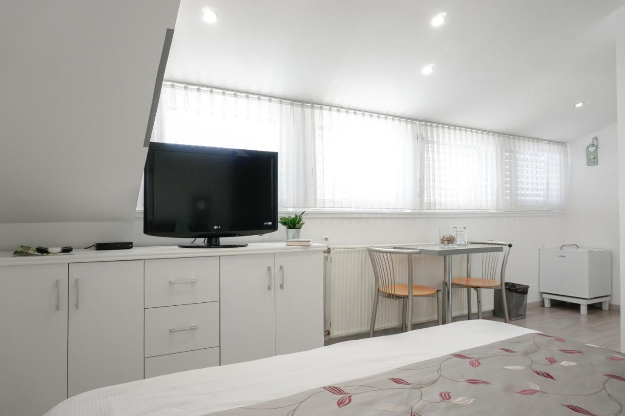 Guest House Mlada Lipa Maribor Bagian luar foto