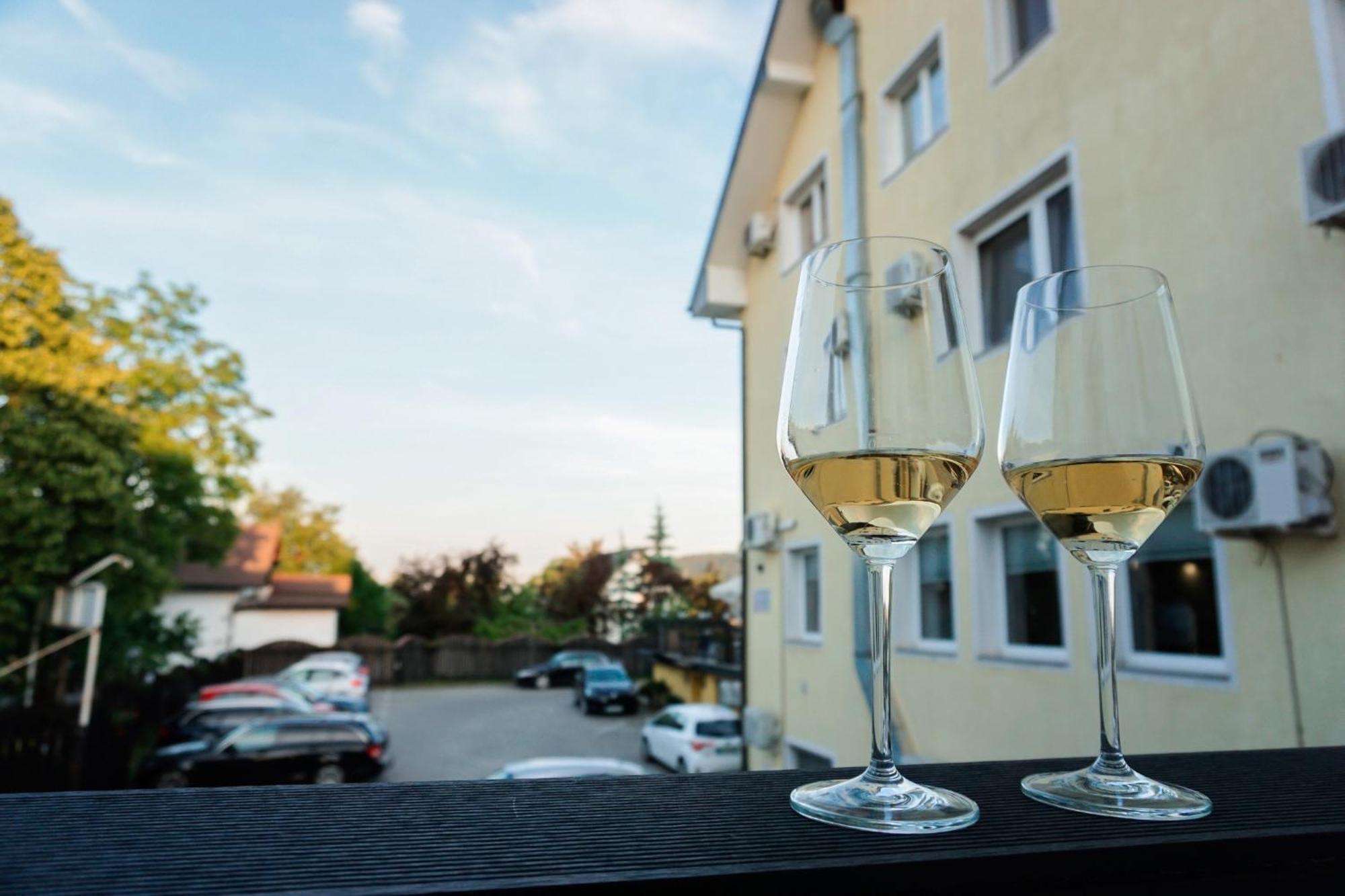 Guest House Mlada Lipa Maribor Bagian luar foto