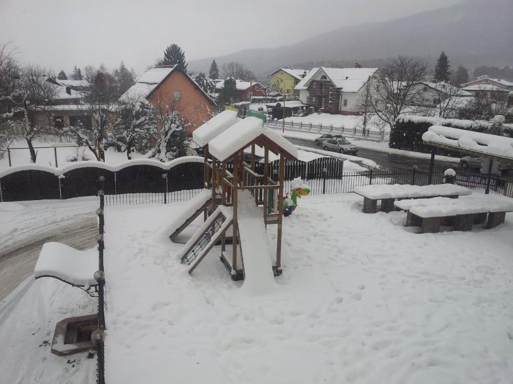 Guest House Mlada Lipa Maribor Ruang foto