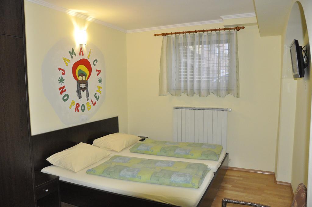 Guest House Mlada Lipa Maribor Bagian luar foto